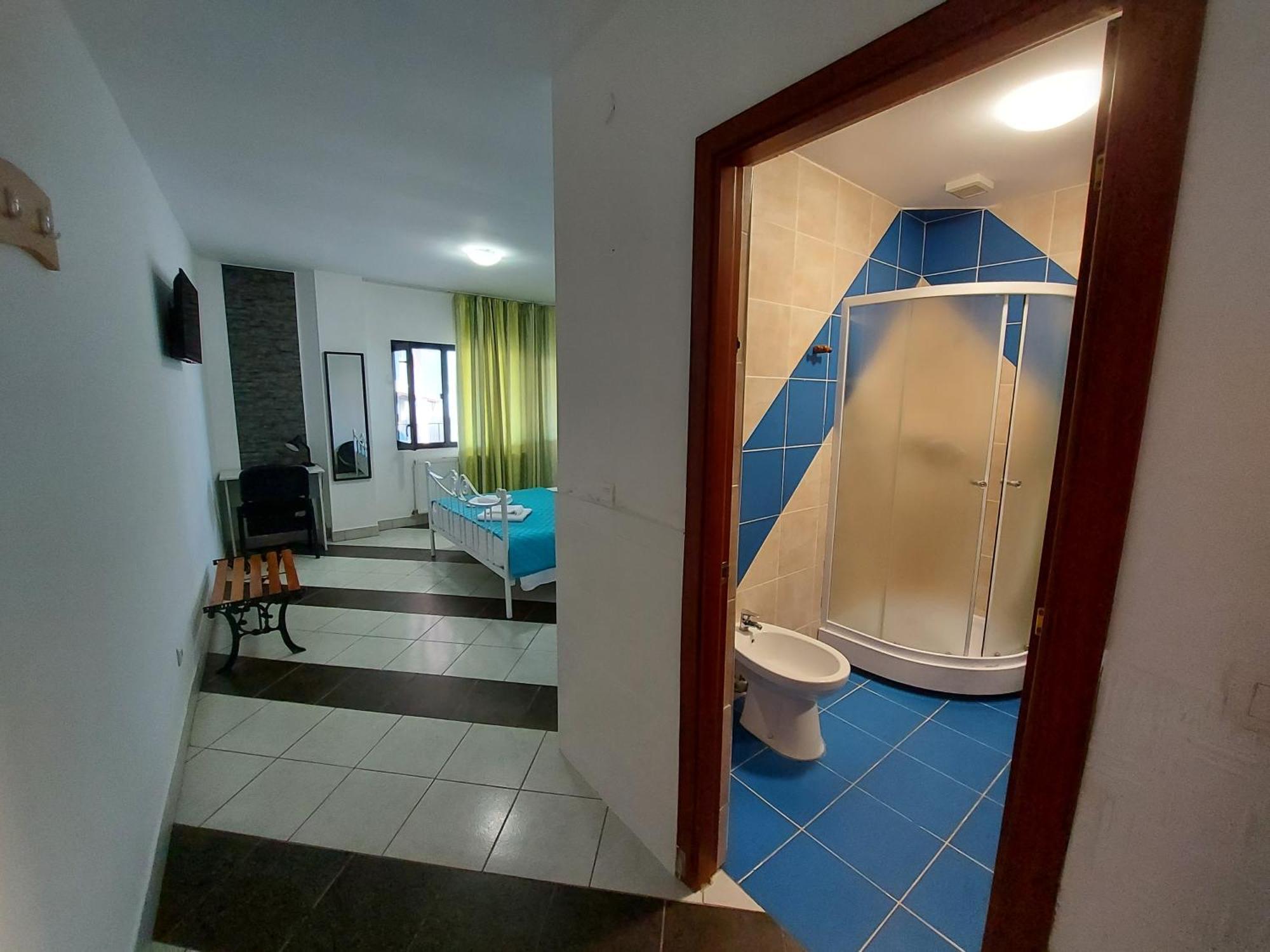 Casa Geppo - Camere De Inchiriat Ieşelniţa Quarto foto